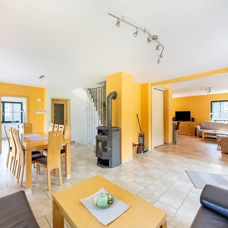 Rennsteig Trail Family Escape, Cleaning Included Holiday home Eisfeld