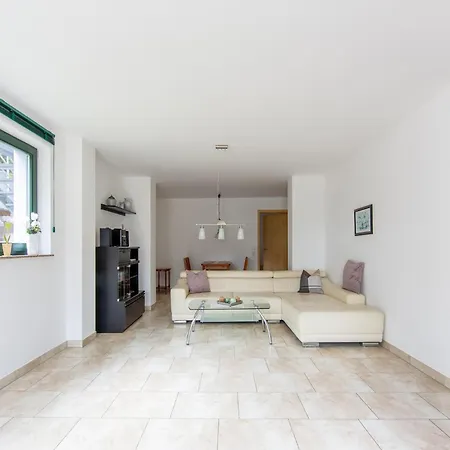 Rennsteig Trail Family Escape, Cleaning Included *